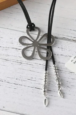 Clearance Dear-Lover Hollow Out Floral Leather Rope Y-shaped Necklace Silvery