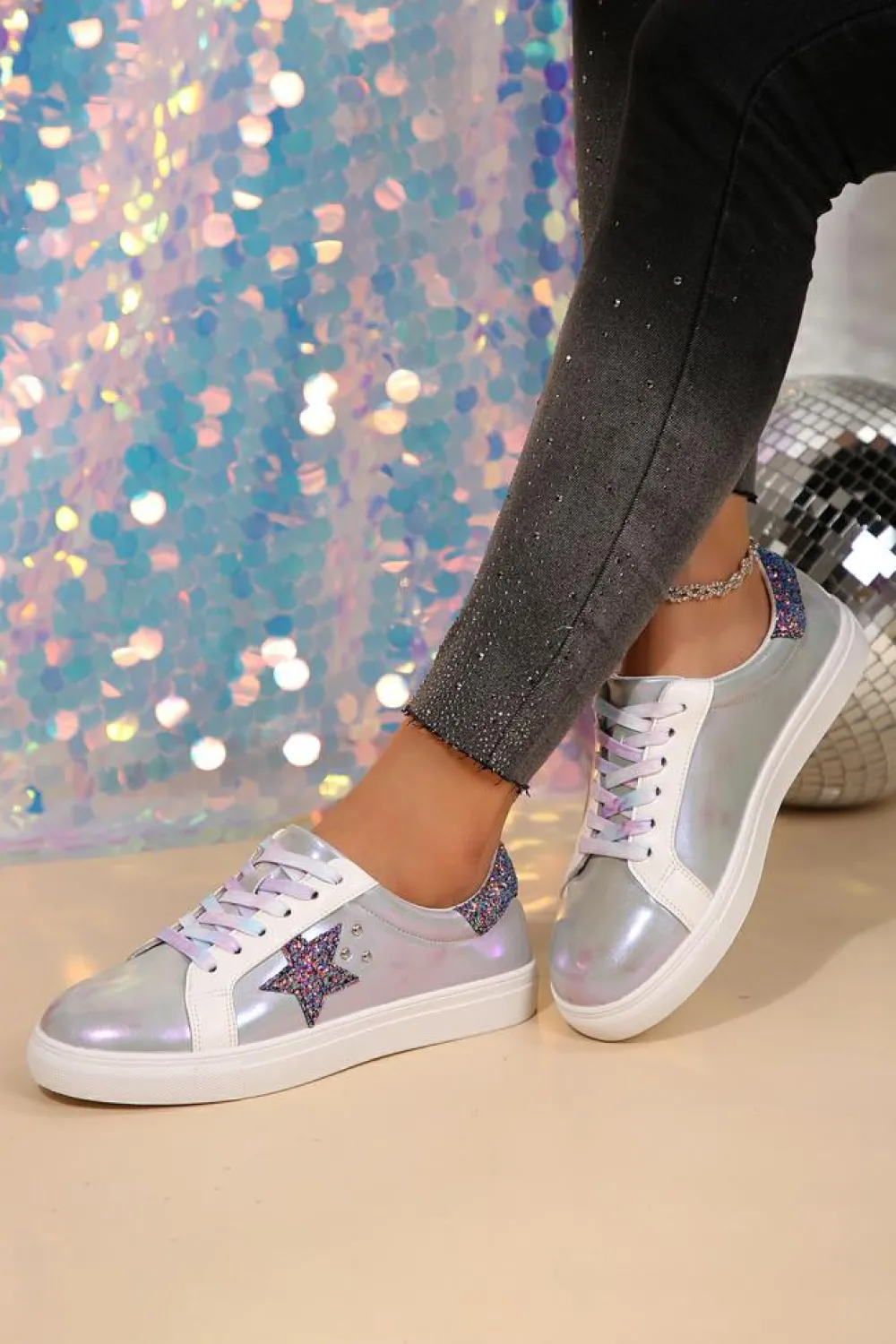 Fashion Dear-Lover Star Sequin Patchwork Criss Cross Casual Shoes Silvery