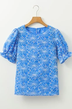 Fashion Dear-Lover Eyelet Flower Embroidery Frilled Short Puff Sleeve Blouse Sky Blue
