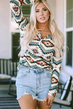 Outlet Dear-Lover Aztec Geometric Print Long Sleeve Henley Top White