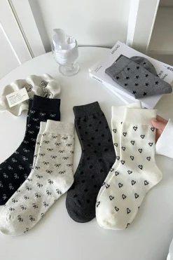 New Dear-Lover Bow Knots Ribbed Edge Crew Socks White