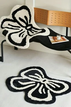 Hot Dear-Lover Bowknot Pattern Irregular Soft Door Mat White