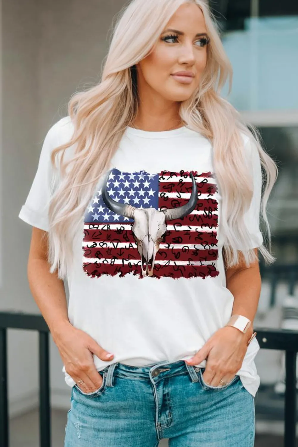 Fashion Dear-Lover Bull Skull American Flag Graphic Tee White