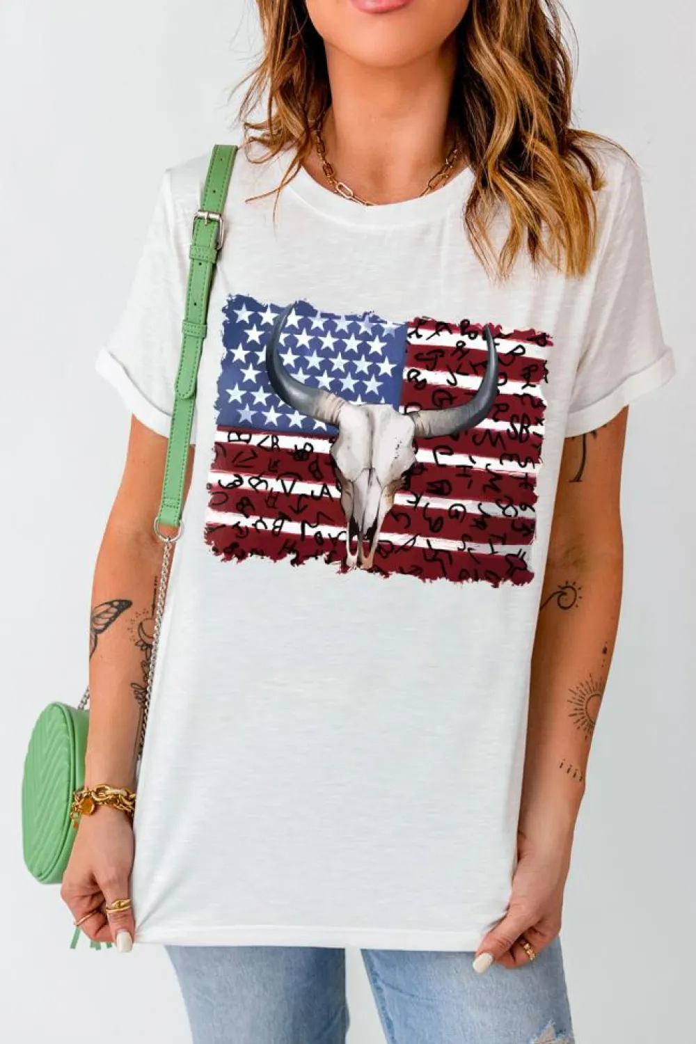 Fashion Dear-Lover Bull Skull American Flag Graphic Tee White