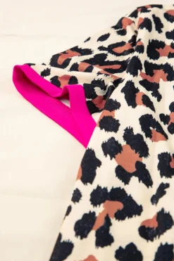 Discount Dear-Lover Contrast Trim Leopard Print T Shirt White