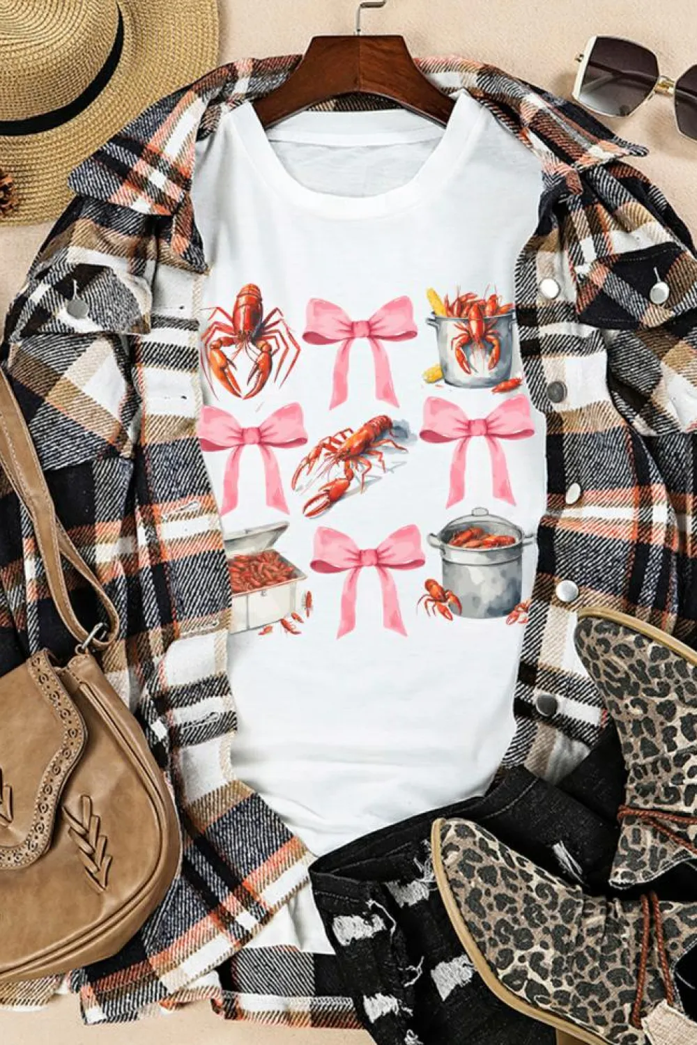 Sale Dear-Lover Crawfish Boil Bow Graphic Crewneck Tee White