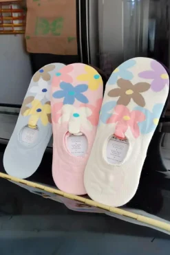 Sale Dear-Lover Cute Floral Print No Show Socks White