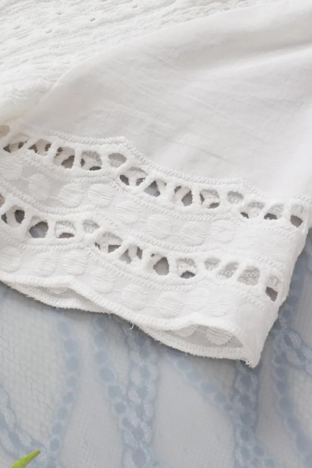 Sale Dear-Lover Eyelet Embroidery Scalloped Short Sleeve Top White