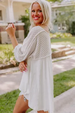 Clearance Dear-Lover Eyelet Patchwork High Low Hem V Neck Oversized Top White