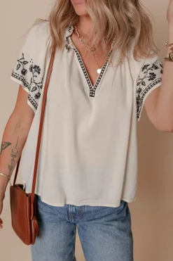 Sale Dear-Lover Floral Embroidered Short Sleeve V Neck Blouse White