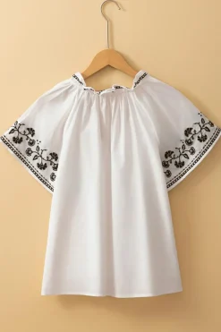 Sale Dear-Lover Floral Embroidered Short Sleeve V Neck Blouse White