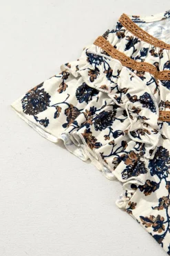 Sale Dear-Lover Floral Frilly Blouse with Lace Up White
