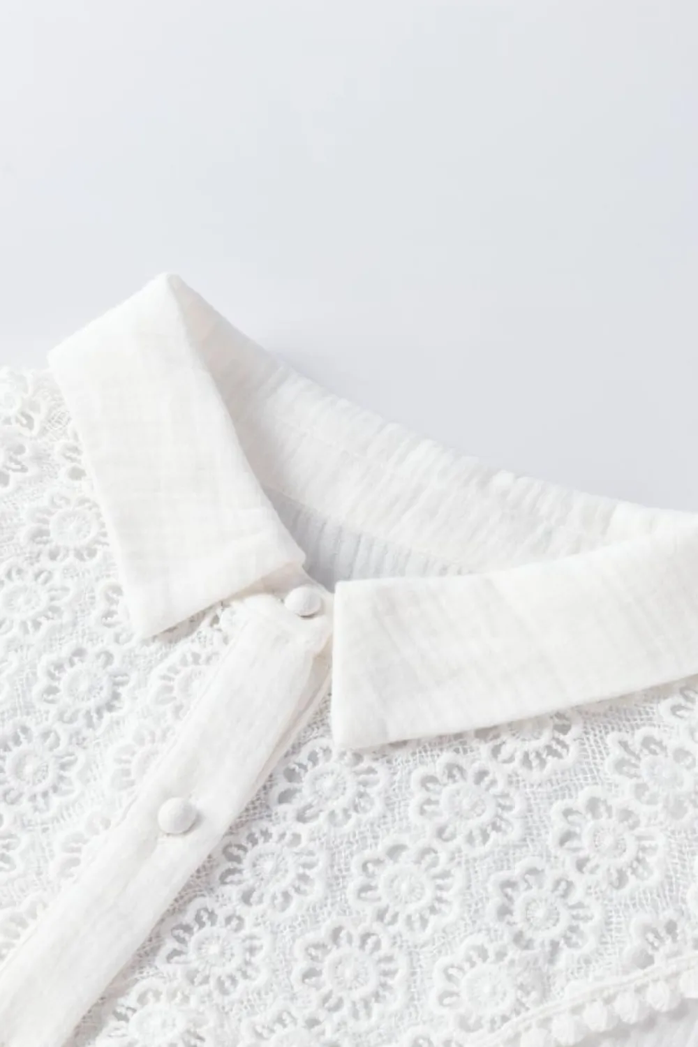 Clearance Dear-Lover Floral Lace Hollow-out Splicing Crinkled Shirt White