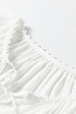 Hot Dear-Lover Floral Lace Patchwork Puff Sleeve Tied V Neck Blouse White