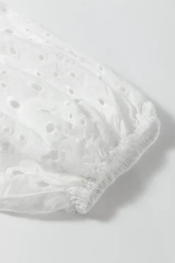 Fashion Dear-Lover Flower Embroidered Hollow-out Puff Sleeve Blouse White