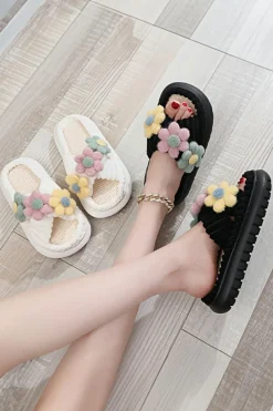 Discount Dear-Lover Fuzzy Flower Cross Strap Open Toe Slippers White