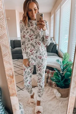 Hot Dear-Lover Holly Print Thermal Pullover Pants Lounge Set White