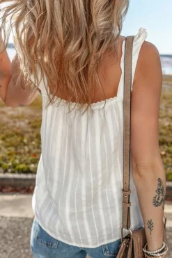Outlet Dear-Lover Lace Crochet Ruffled Buttoned Loose Fit Tank Top White