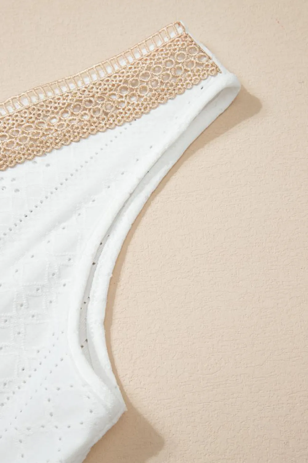 Sale Dear-Lover Lace Crochet Splicing V Neck Loose Fit Tank Top White