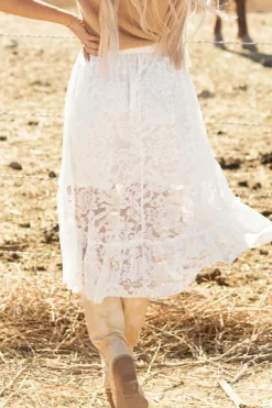 Clearance Dear-Lover Lace Ruffled High-low Hem Midi Skirt White