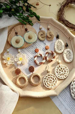 Sale Dear-Lover Large Flower Crochet Pearl Stud Earrings White