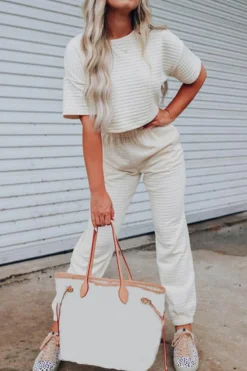 Outlet Dear-Lover Lattice Textured Cropped Tee and Jogger Pants Set White