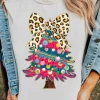 Best Dear-Lover Leopard Bow Décor Christmas Tree Graphic Crew Neck Tee White