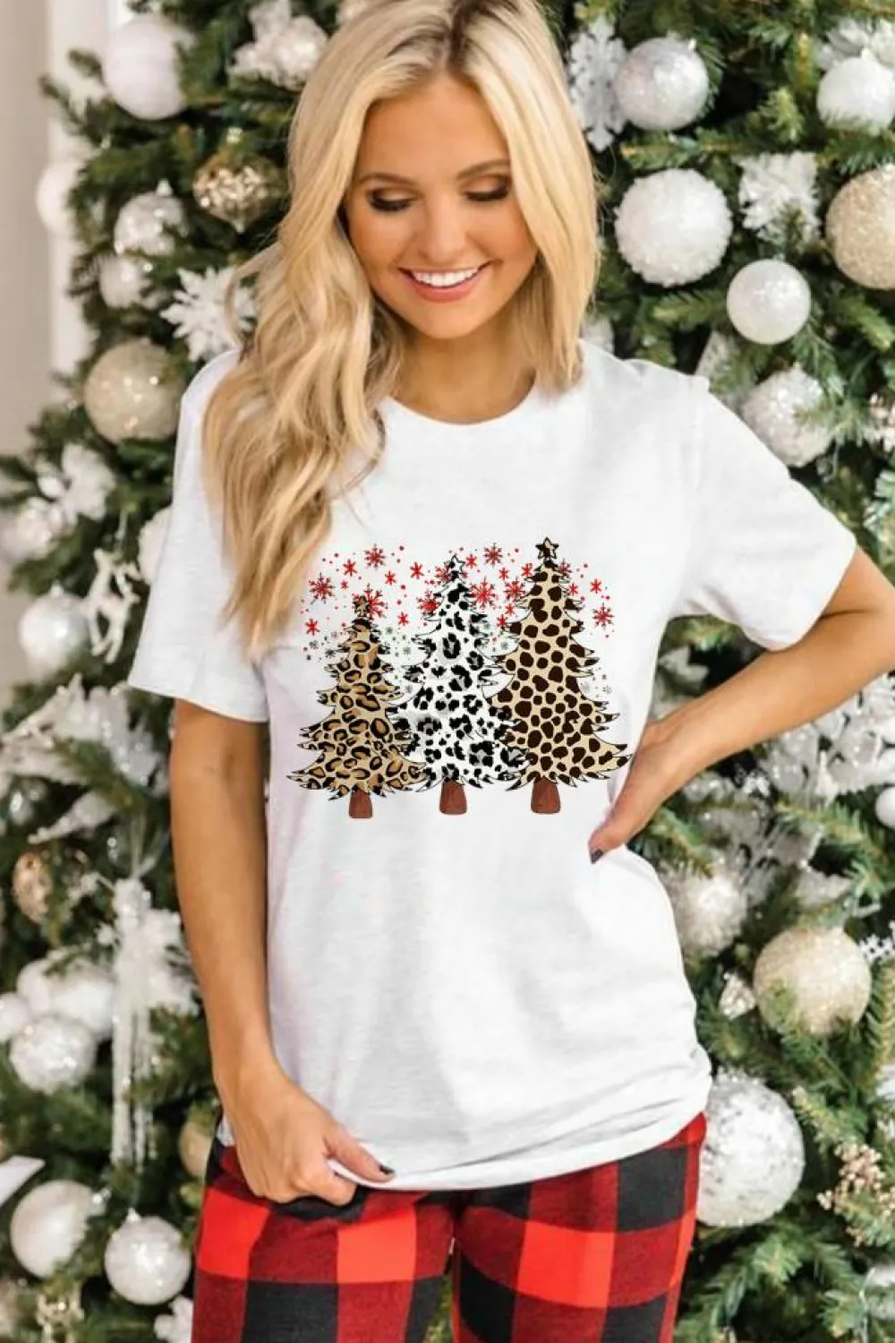 Sale Dear-Lover Leopard Christmas Tree Graphic Crewneck Tee White