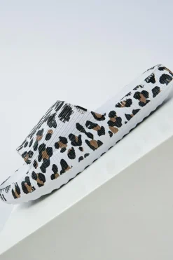 Fashion Dear-Lover Leopard Print Thick Sole Slip On Slippers White