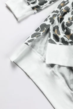 New Dear-Lover Solid Trim Leopard Print Top White Printed