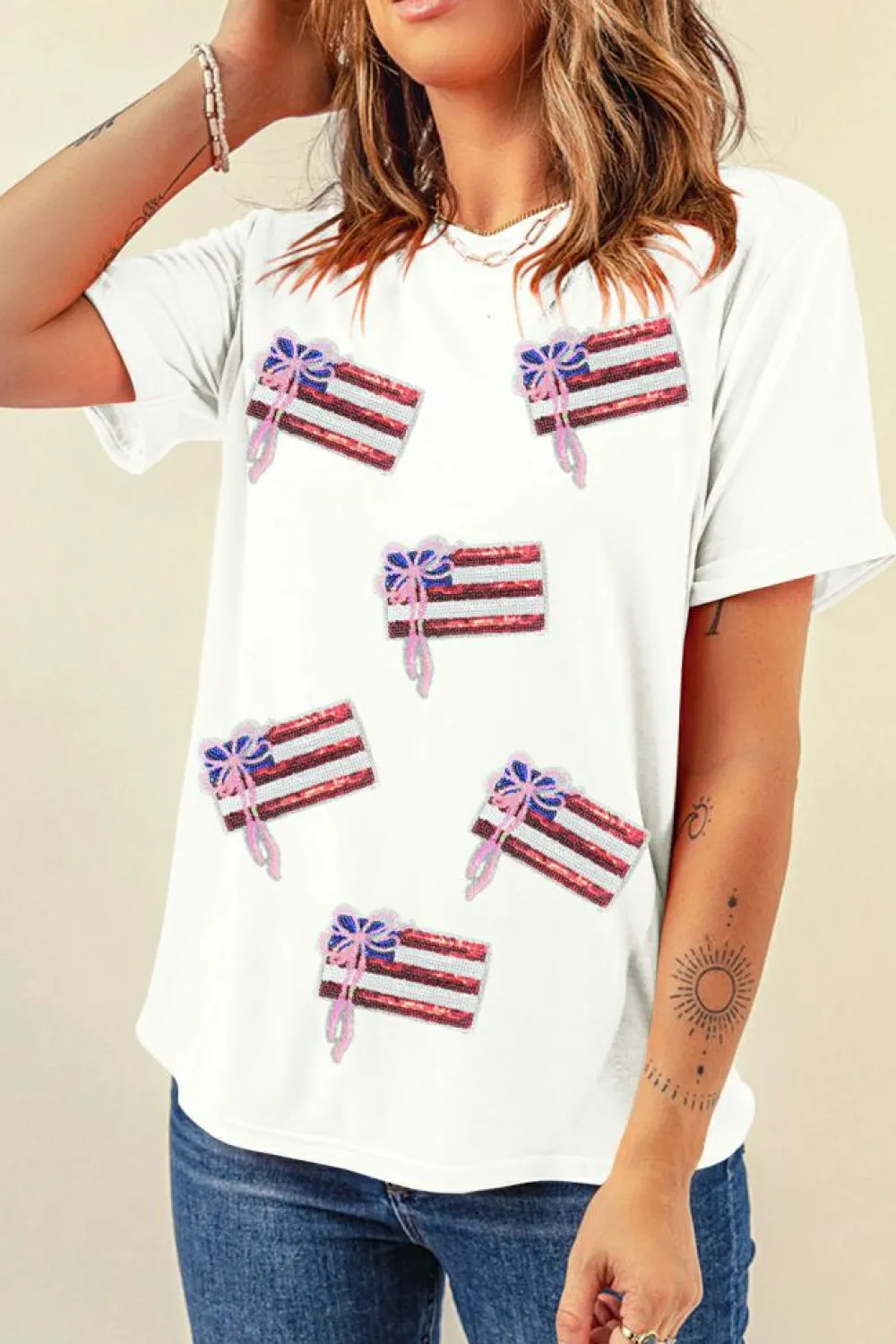 Discount Dear-Lover Sequin Bow American Flag Patched T Shirt White