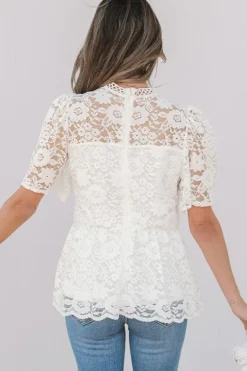 Discount Dear-Lover Short Sleeve Scalloped Floral Lace Peplum Blouse White