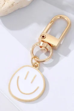 New Dear-Lover Smile Face Large Buckle Alloy Keychain White