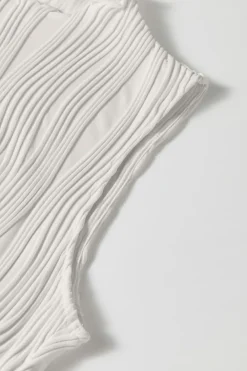 Best Dear-Lover Solid Color Wavy Textured Round Neck Tank Top White