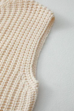 Discount Dear-Lover Solid Textured Knit Side Pockets Buttoned Sweater Vest White