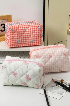 Fashion Dear-Lover Sweet Bow Knot Print Quilted Zipper Cosmetic Bag White