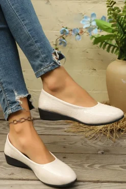 Discount Dear-Lover Textured PU Leather Pointed Toe Wedge Heel Shoes White