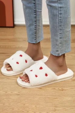 Fashion Dear-Lover Valentines Heart Embroidered Fuzzy Winter House Slippers White