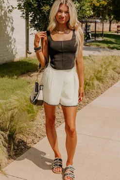 Fashion Dear-Lover Waffle Texture Contrast Ricrac Hemline Casual Shorts White