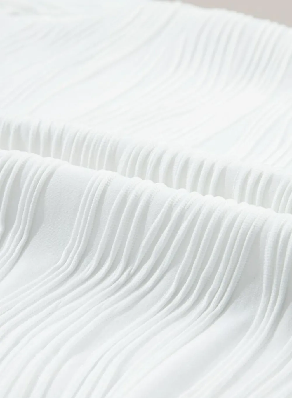 Outlet Dear-Lover Wavy Textured Mock Neck Cap Sleeve Top White