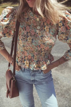 Hot Dear-Lover Floral Print Smocked Bubble Sleeve Ruffled Crop Top Yellow
