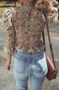 Hot Dear-Lover Floral Print Smocked Bubble Sleeve Ruffled Crop Top Yellow