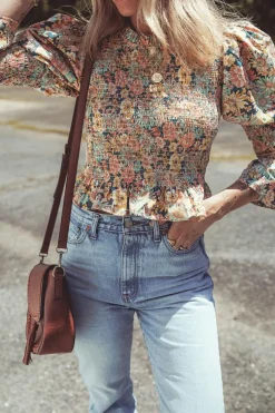 Hot Dear-Lover Floral Print Smocked Bubble Sleeve Ruffled Crop Top Yellow